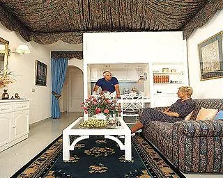 Regency Beach Club 3*